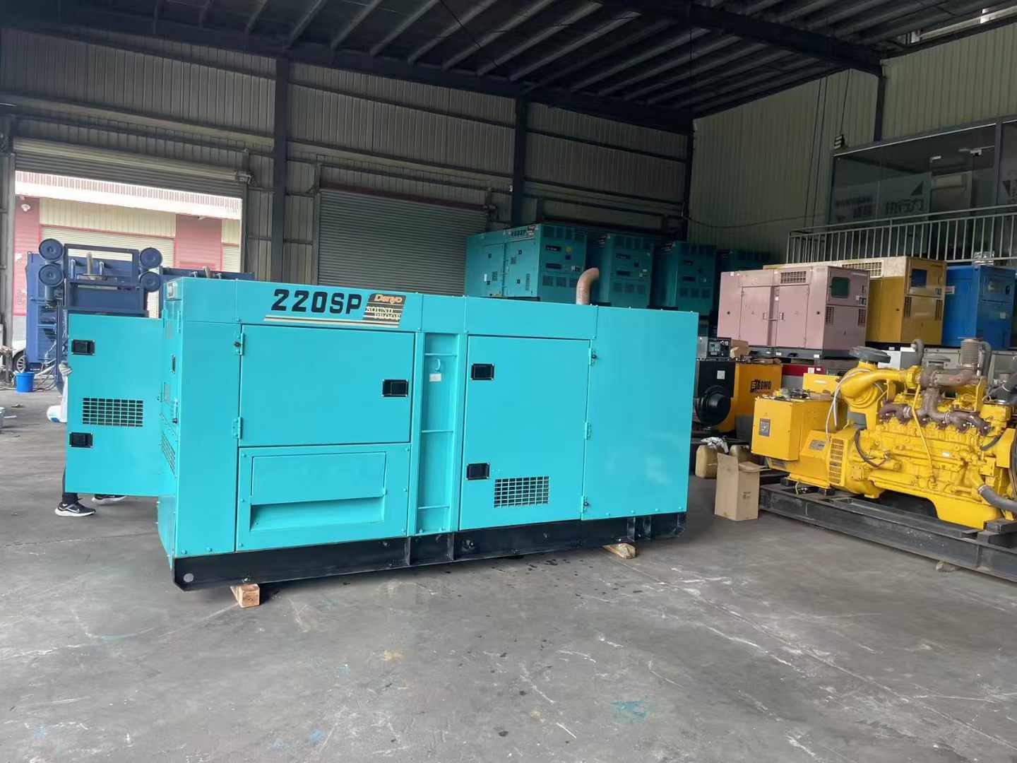 鲁山800kW 柴油发电机的输出电流波动范围是多少?